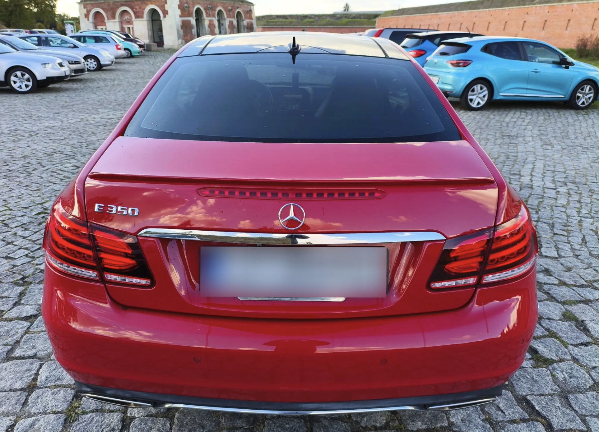 Mercedes Benz E350 Coupe - zdjęcie 3